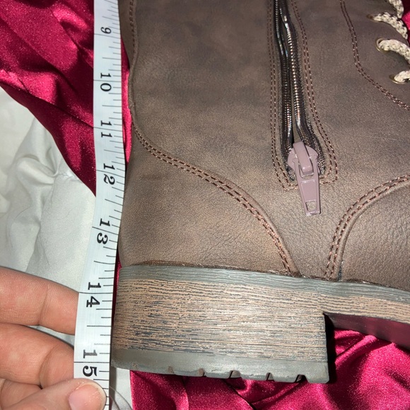 Maurices women’s brown knee-high zippered boots faux fur interior sz 11 EUC - Picture 3 of 7